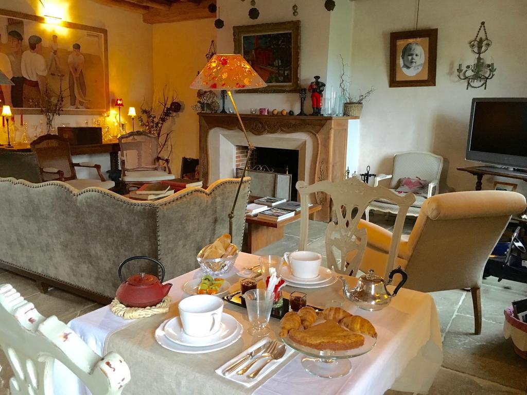 Bed and Breakfast Les Volets Bleus Арканг Екстер'єр фото
