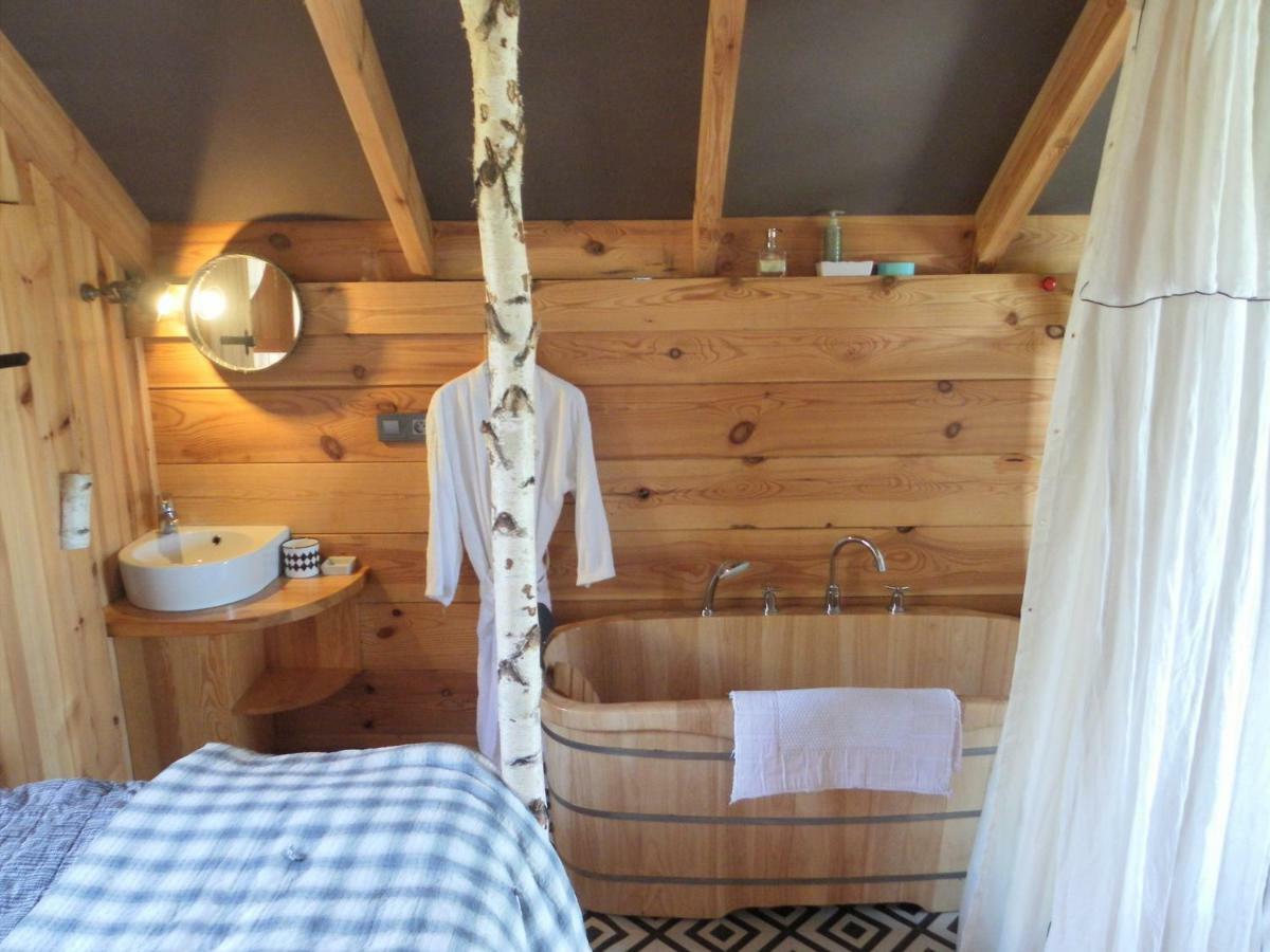 Bed and Breakfast Les Volets Bleus Арканг Екстер'єр фото